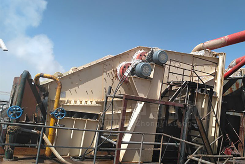 香蕉篩現(xiàn)場(chǎng)