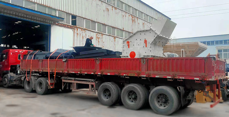 高效細(xì)碎機(jī)發(fā)往江蘇泰興石料廠